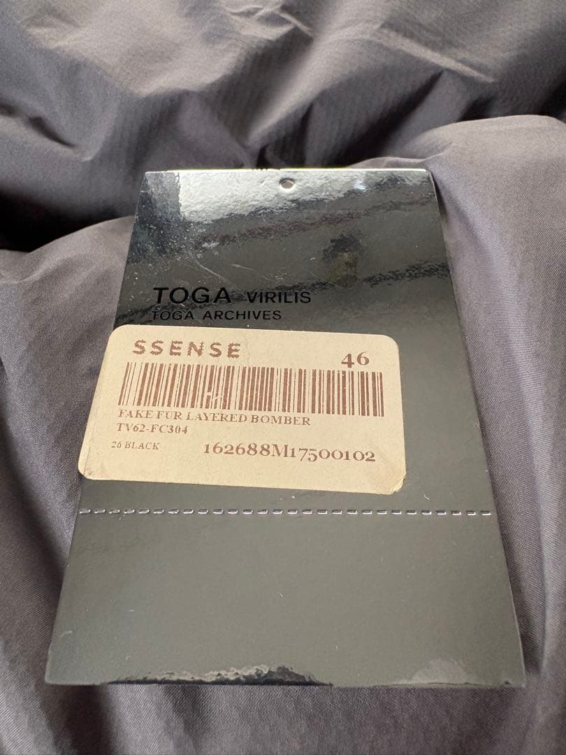 TOGA フェイクファードッキングボンバージャケット