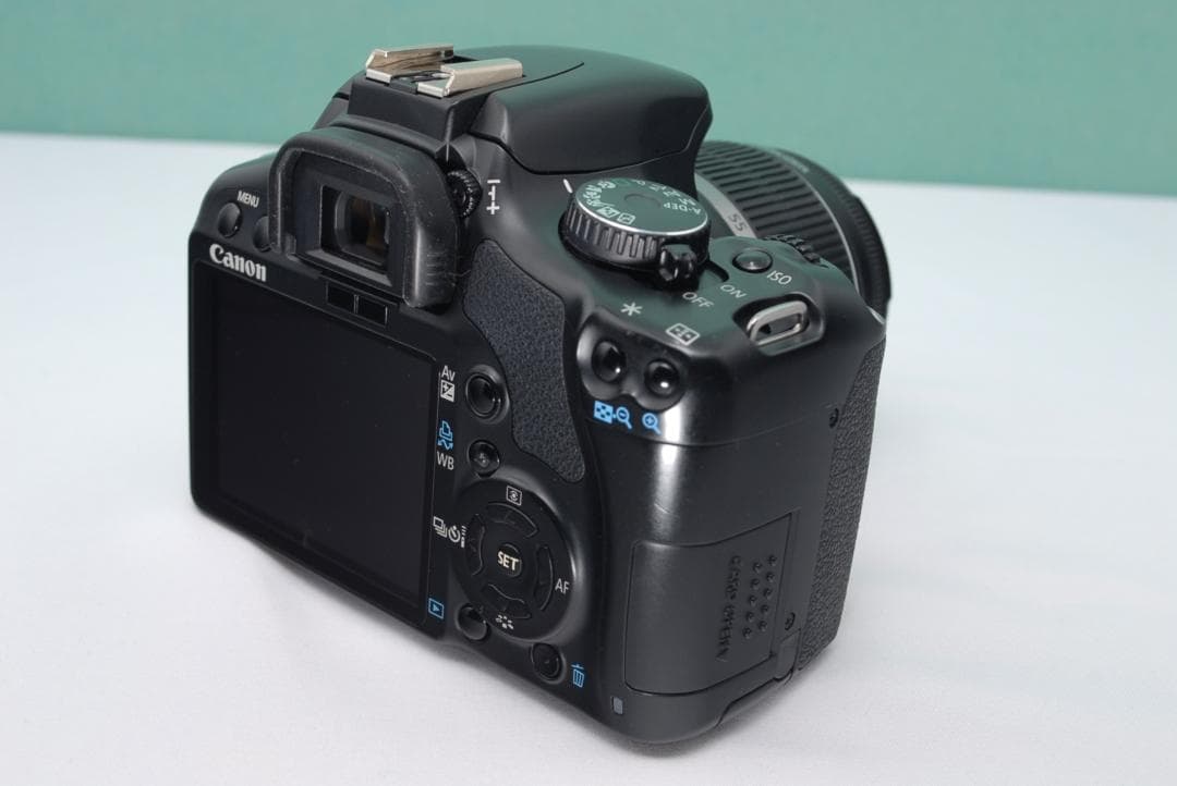 ☘️ショット数少✨️ Canon Kiss X2 一眼レフ 人気 軽量コンパクト