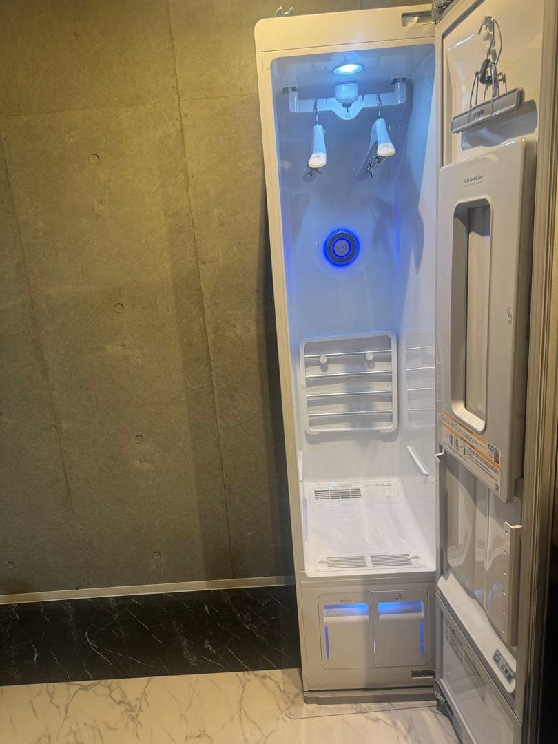 美品LGスタイラー電気式衣類乾燥機 S3M2 2022年製