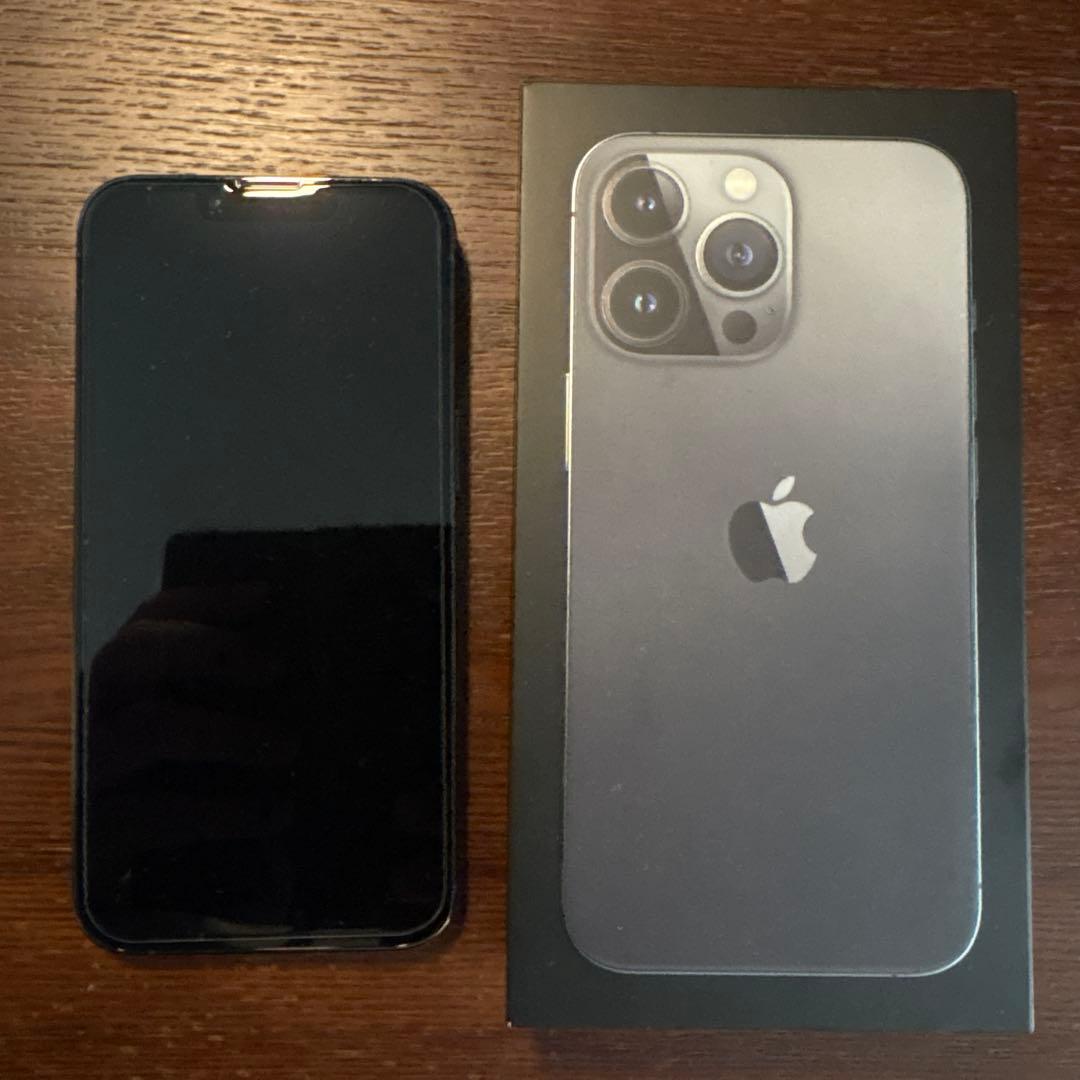 Apple iPhone 13 Pro グラファイト 本体　simフリー