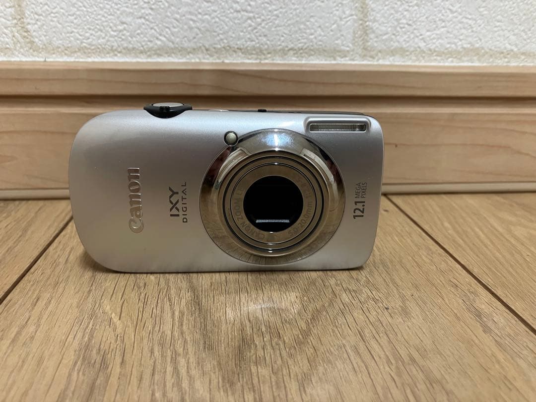Canon IXY DIGITAL 510IS シルバー　コンデジ　カメラ