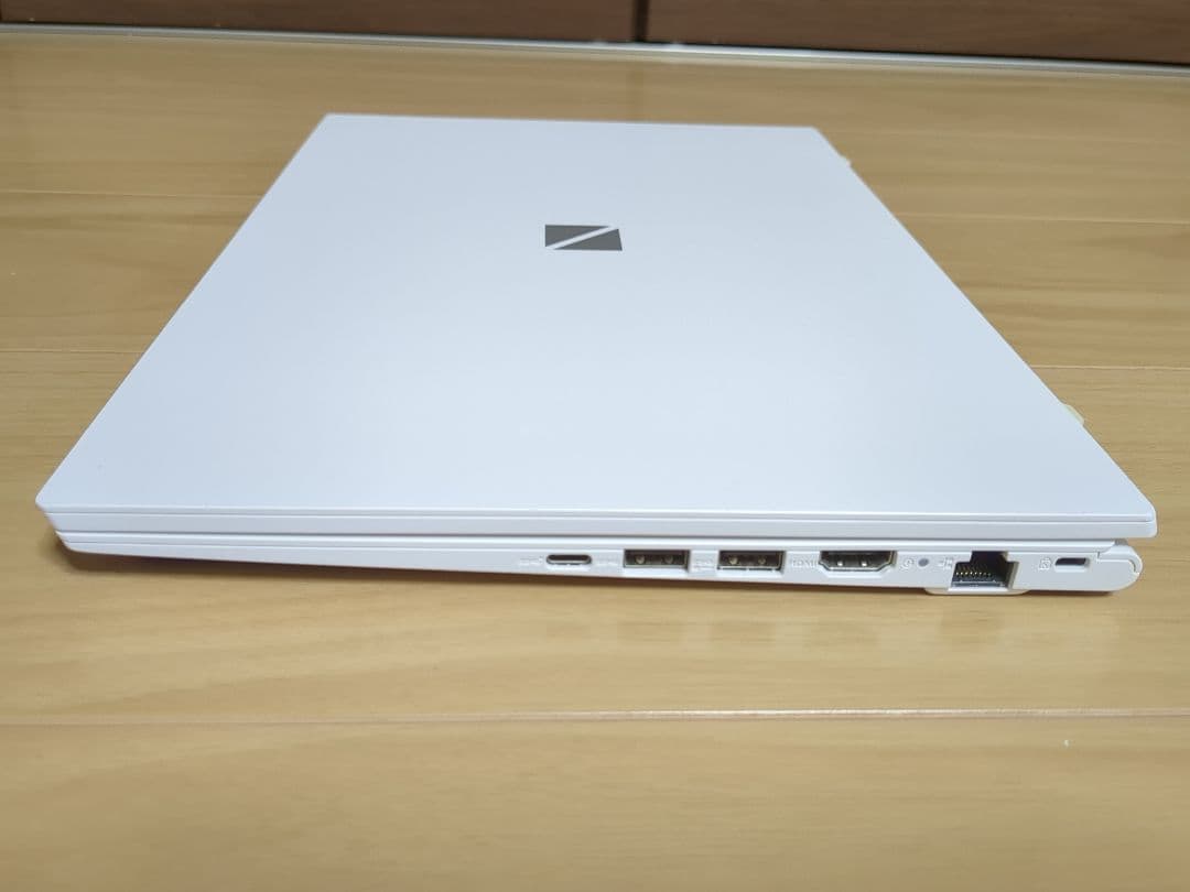 Windowsノート本体 NEC LAVIE N1435/BAW Ryzen 3 8gb ssd256gb