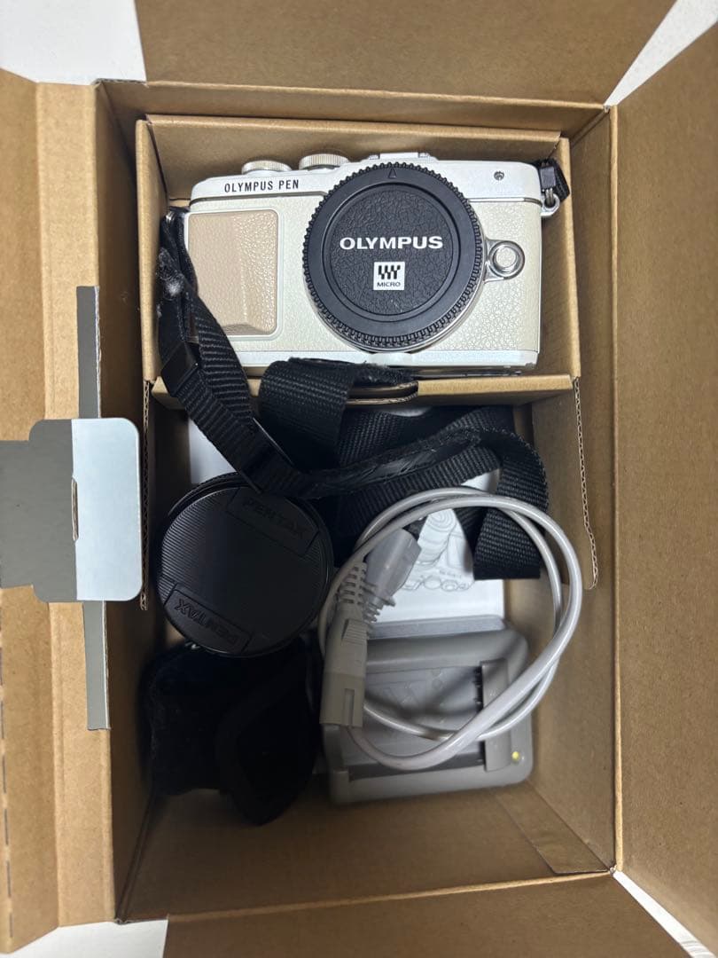 値下げ！OLIMPAS PEN Lite E-PL7 中古品　レンズLUMIX