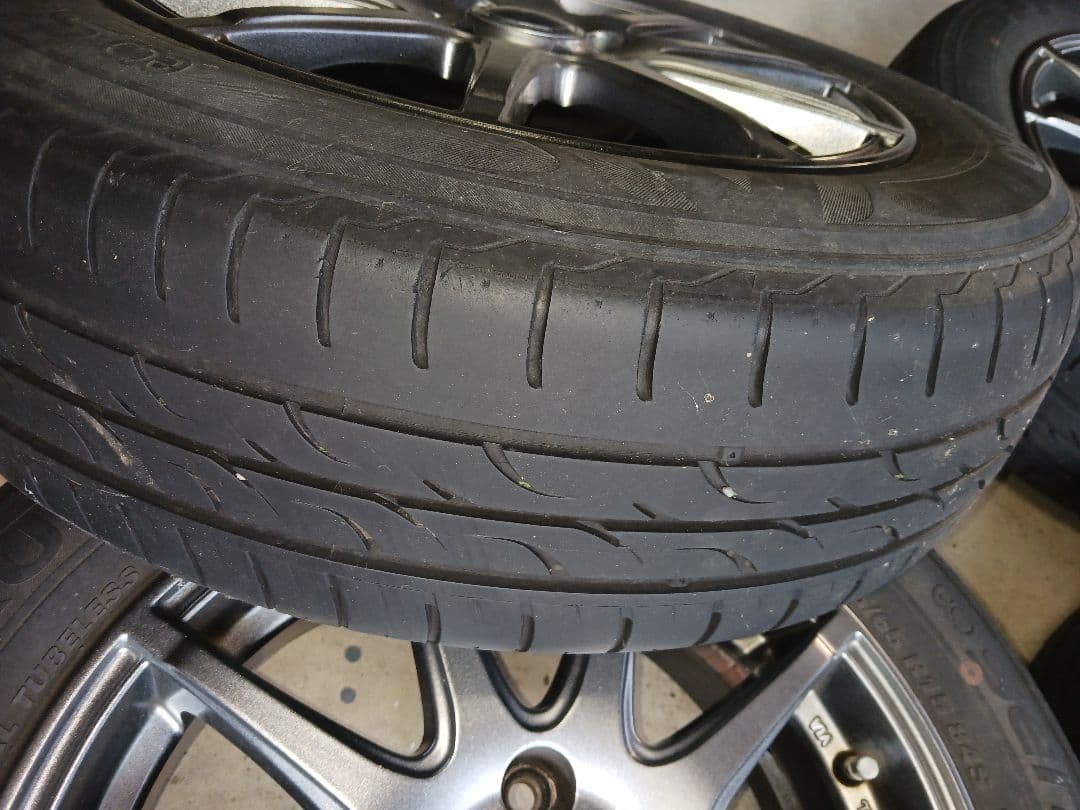 15インチ 175/65R15日産キューブに履いていましたホイールセット