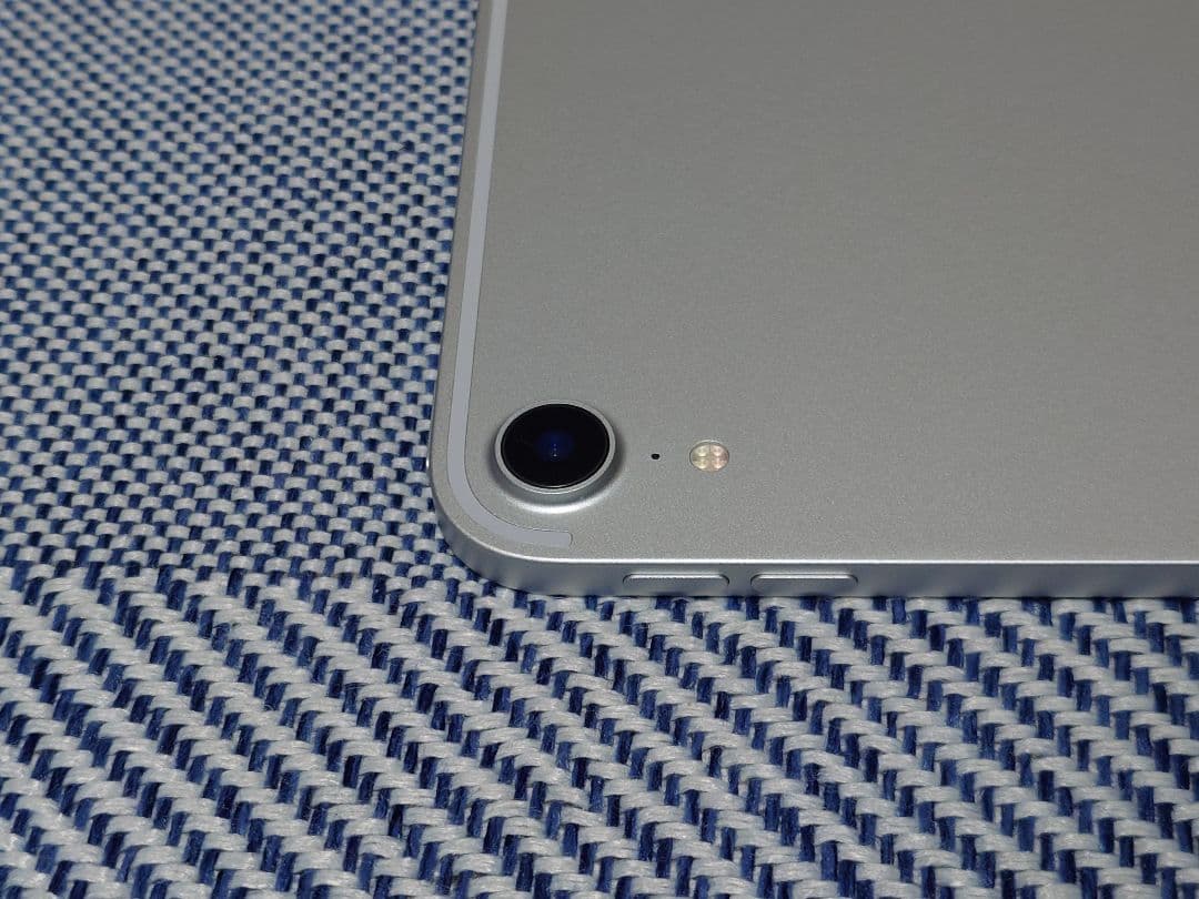 iPad Pro 11インチ (第1世代) Wi-Fi GB シルバー