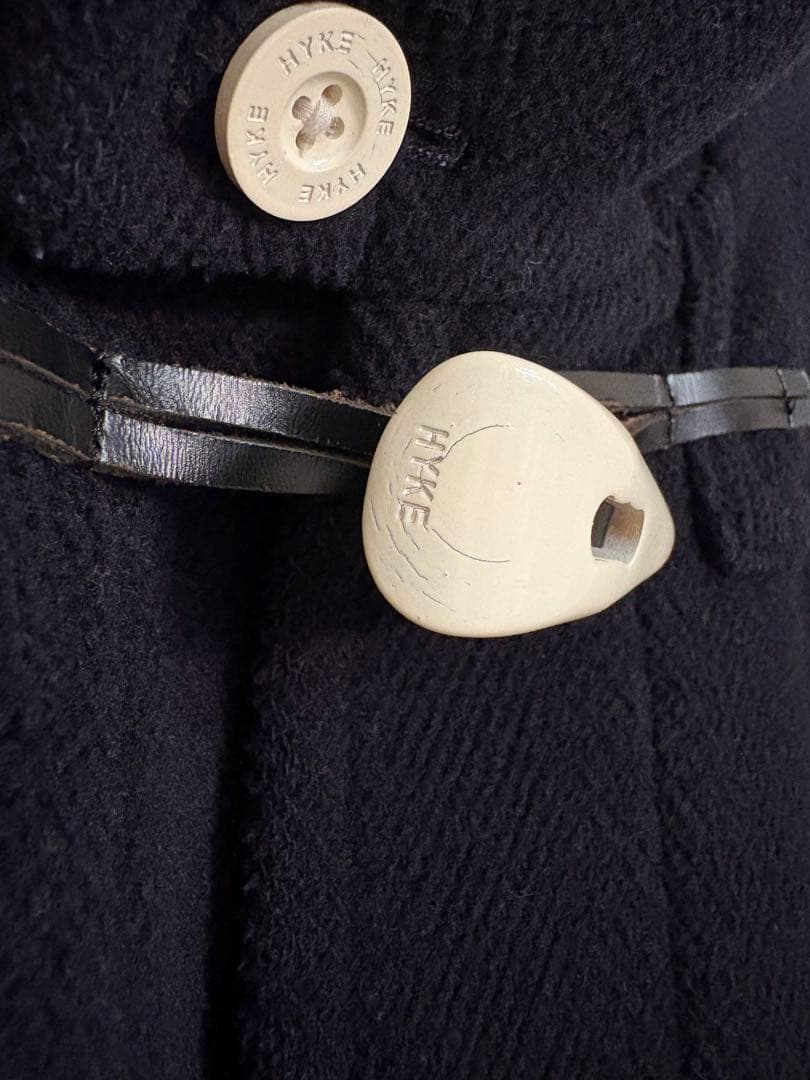 HYKEダッフルコート 白トグル ネイビー