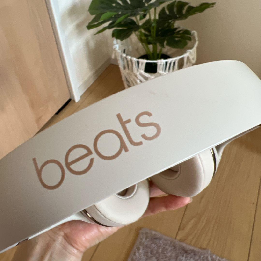 Beats solo3 ワイヤレス ヘッドホン サテンゴールド