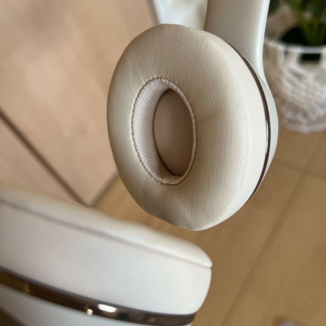 Beats solo3 ワイヤレス ヘッドホン サテンゴールド