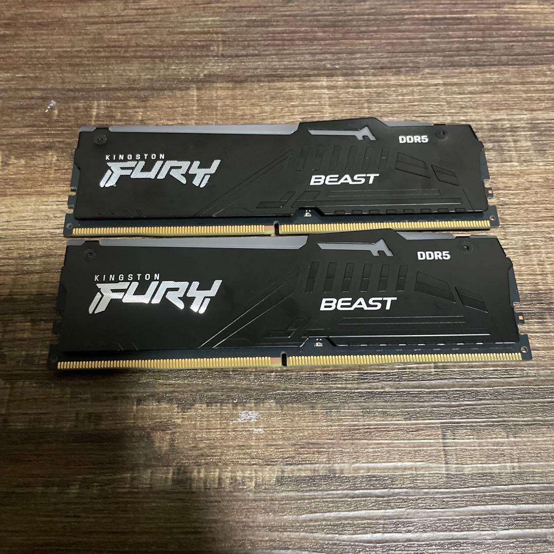 Kingston DDR5-5200 8GB × 2枚（合計16GB）