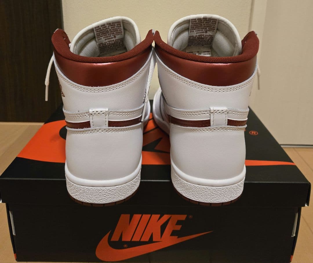 た*や様 エアジョーダン 1HIGH '85 \"llic Burgund