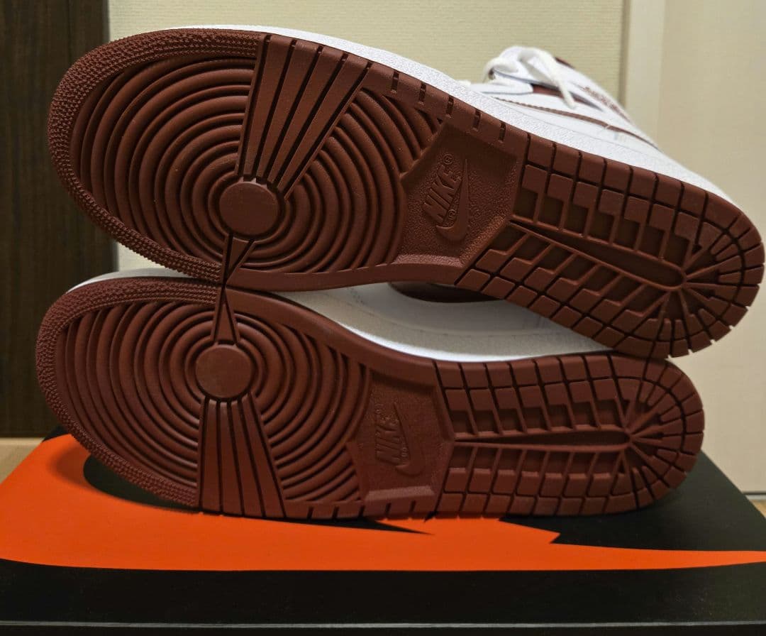 た*や様 エアジョーダン 1HIGH '85 \"llic Burgund