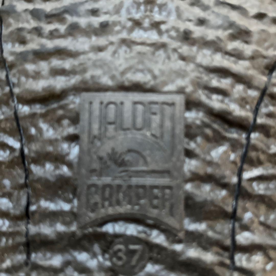 Camper ブラックレザー ローファー