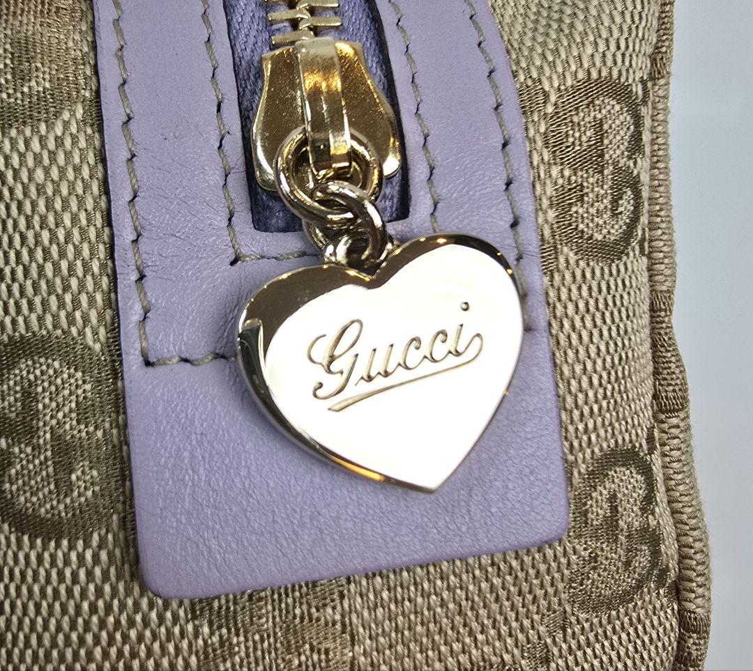 レア GUCCI GG キャンバス レザー ポーチ ハート引手 ゴールド