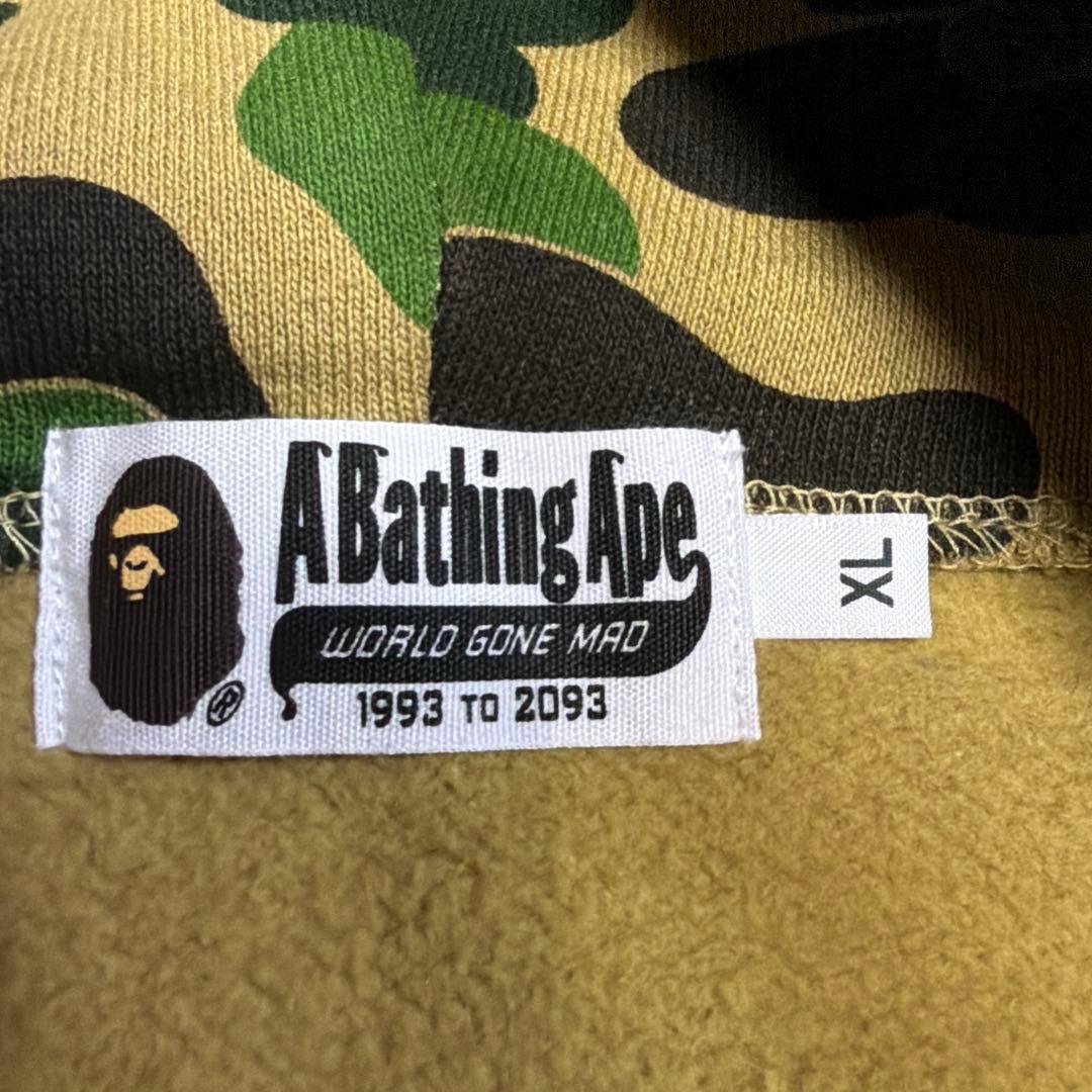 APE シャークパーカー 迷彩