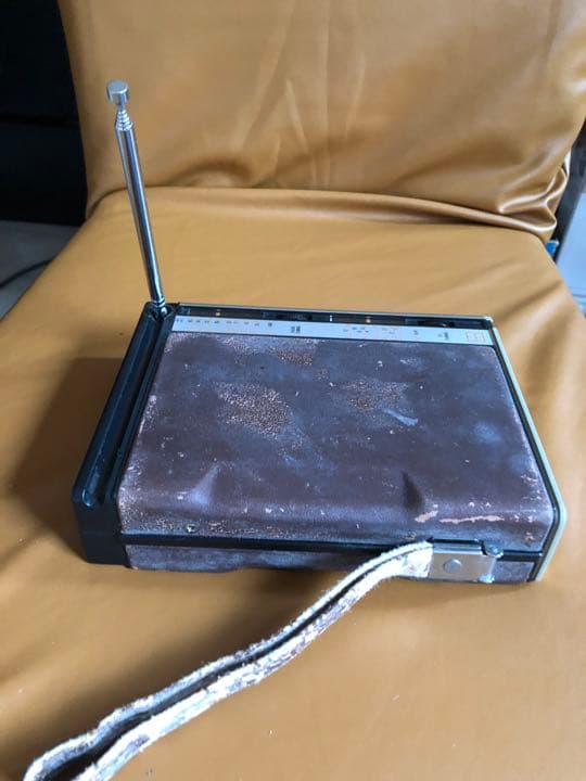 お値下げ ビンテージ　ナショナル　テレビ付きラジオ アンティーク