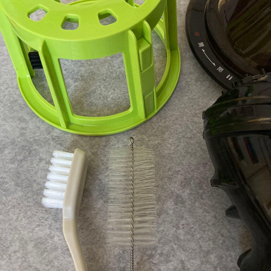 【美品】Kuvings Whole Slow Juicer レッド