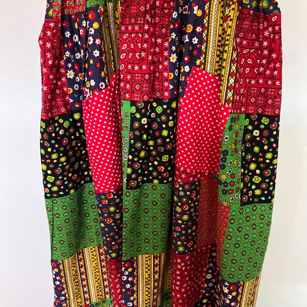 パッチワークエプロンドレス