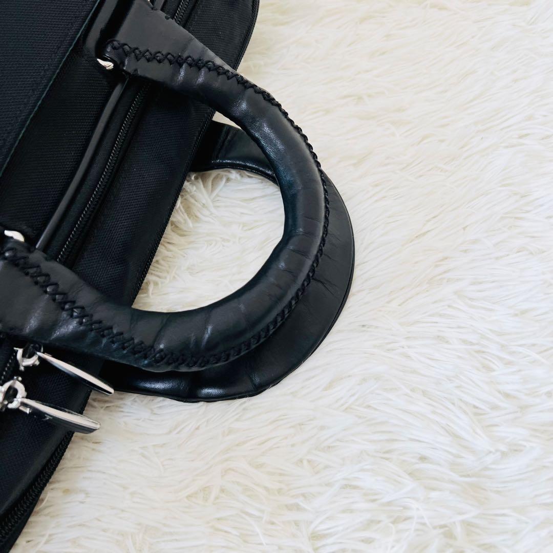 トゥミ 黒 アリーヴェ ナリタ 2way ビジネスバッグ 日本未発売 二層