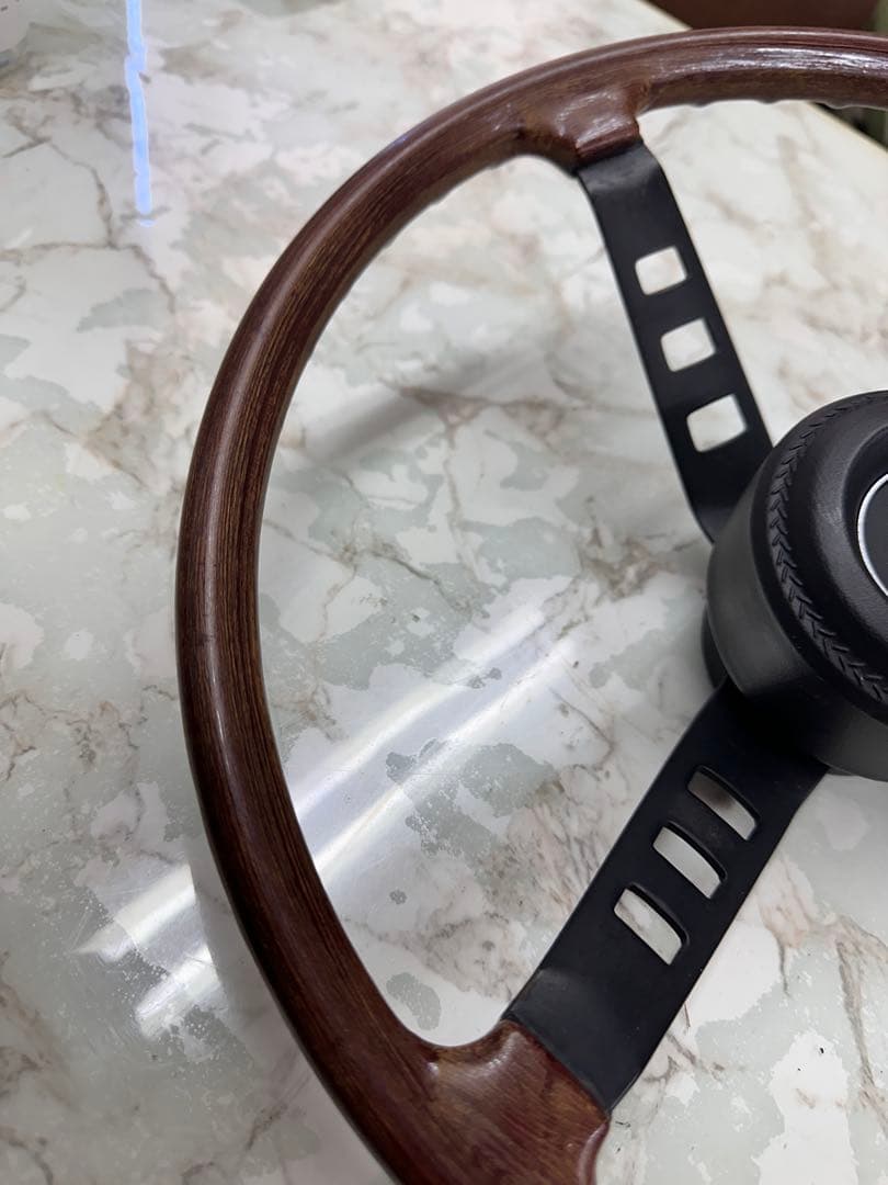 トモミー　S30z 純正　ウッドステアリング