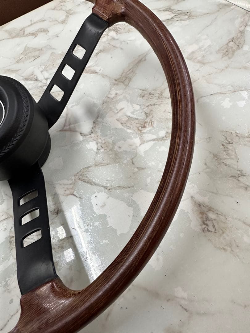 トモミー　S30z 純正　ウッドステアリング