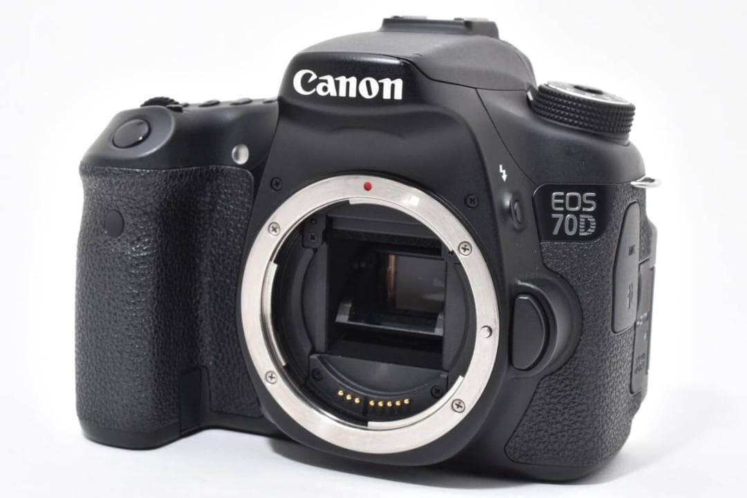 ★Wi-Fi機能&可動式モニター★ キャノン Canon EOS 70D ボディ