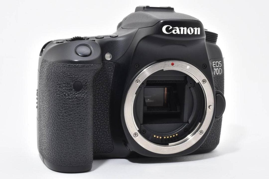 ★Wi-Fi機能&可動式モニター★ キャノン Canon EOS 70D ボディ