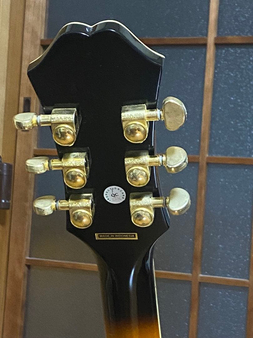 Epiphone EJ-200CE エピフォン　アコースティックギター　アコギ