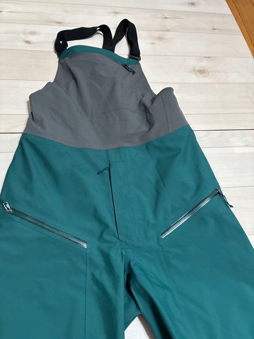★美品★ パタゴニア スノードリフター・ビブパンツ STY30075FA21