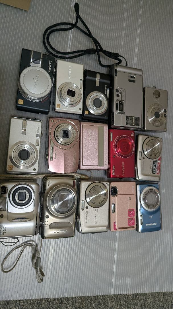 デジタルカメラ15台 ジャンク