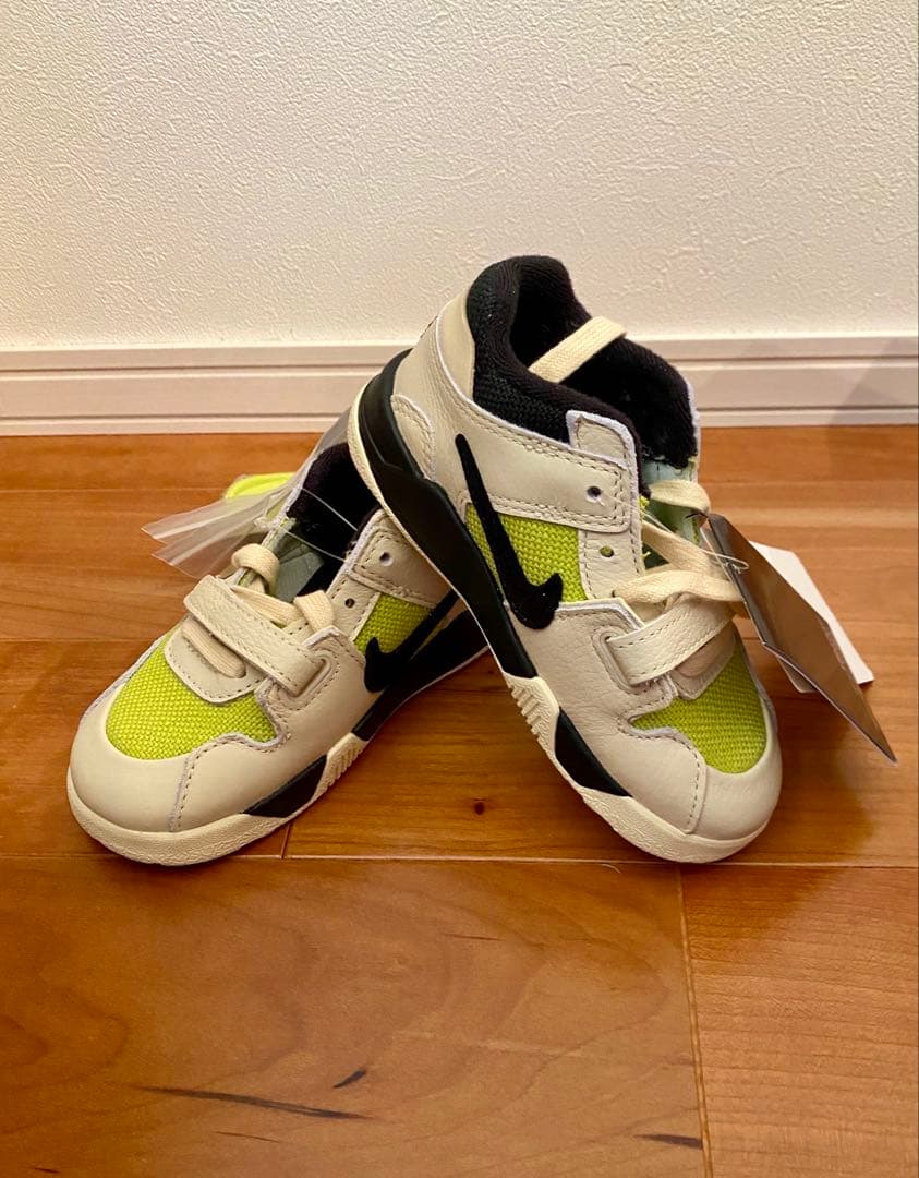 トラヴィス　スコットTravis Scott Jumpman Jack ナイキ