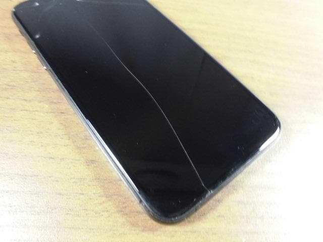 iPhoneXS　64GB　SIMフリー　迅速発送