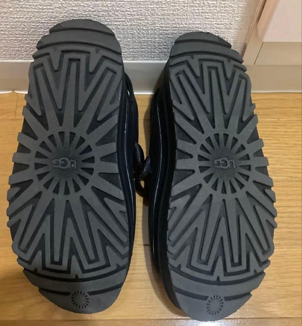 美品　UGG GOLDENGLOW アグ ゴールデングロウ ブラック 23cm