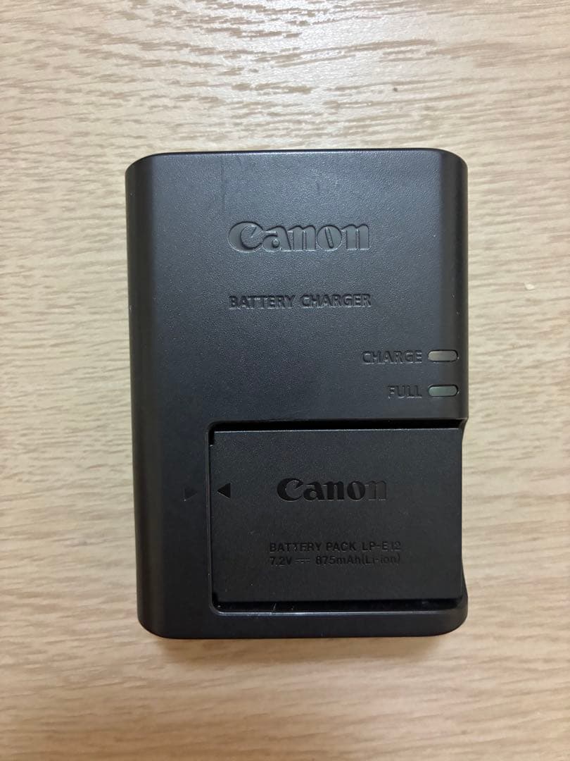 Canon EOS Kiss x7 ズームレンズセット 単焦点レンズ付き