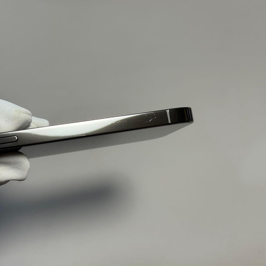 ケース付き美品AppleiPhone 13Pro 256GB グラファイト本体