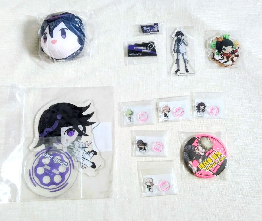 ダンガンロンパ 王馬 茶柱 天海 他 アクリルスタンド おてだま 缶バッジ等