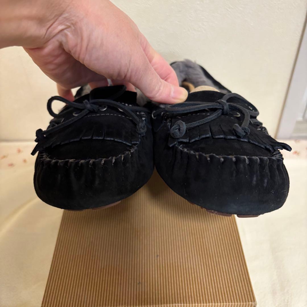 新品 UGG アグ ムートン モカシン マンディ ブラック 25