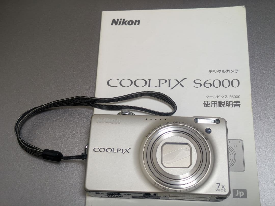 Nikon COOLPIX S6000 シルバー
