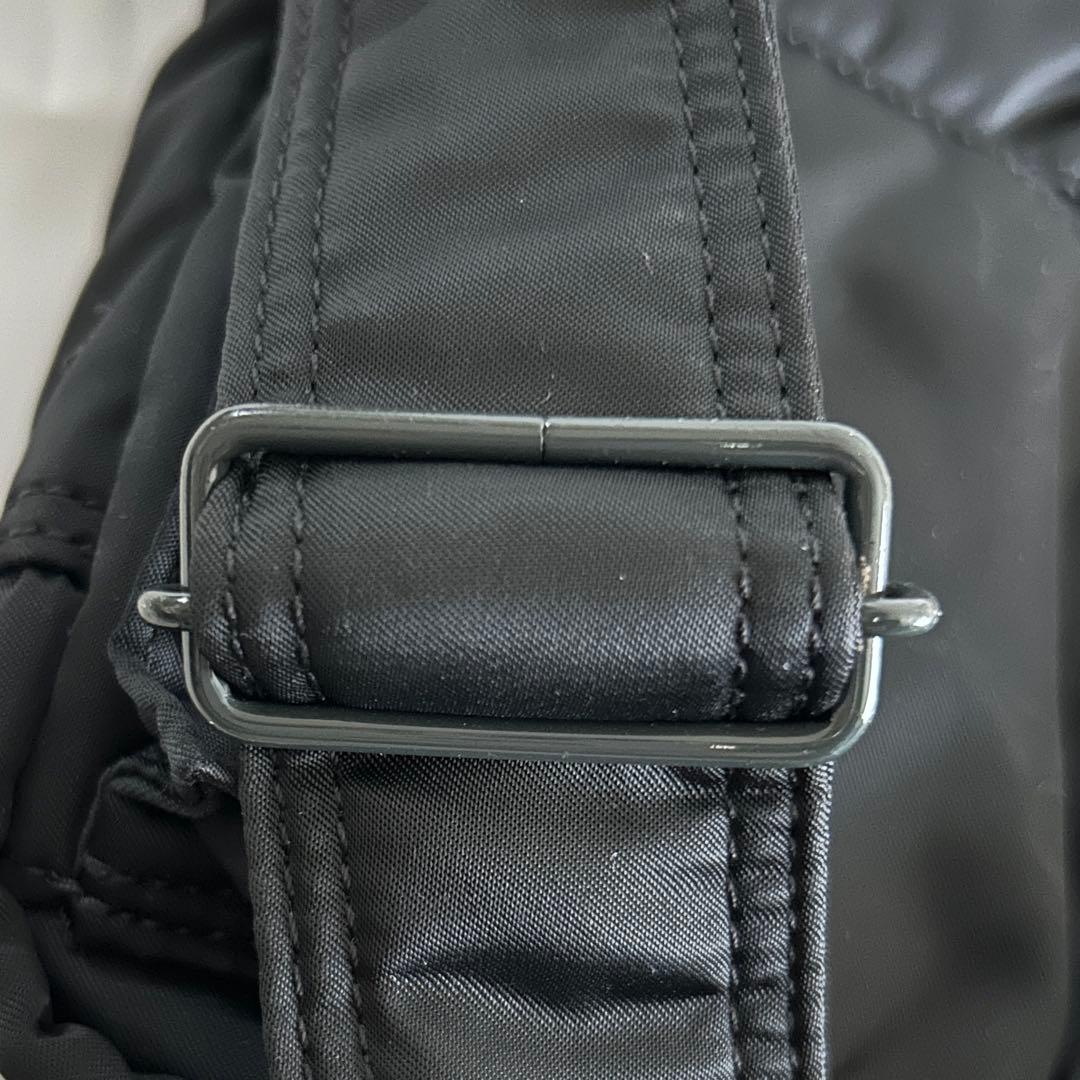 【美品】PORTER タンカー ２層ショルダーバック S size ブラック