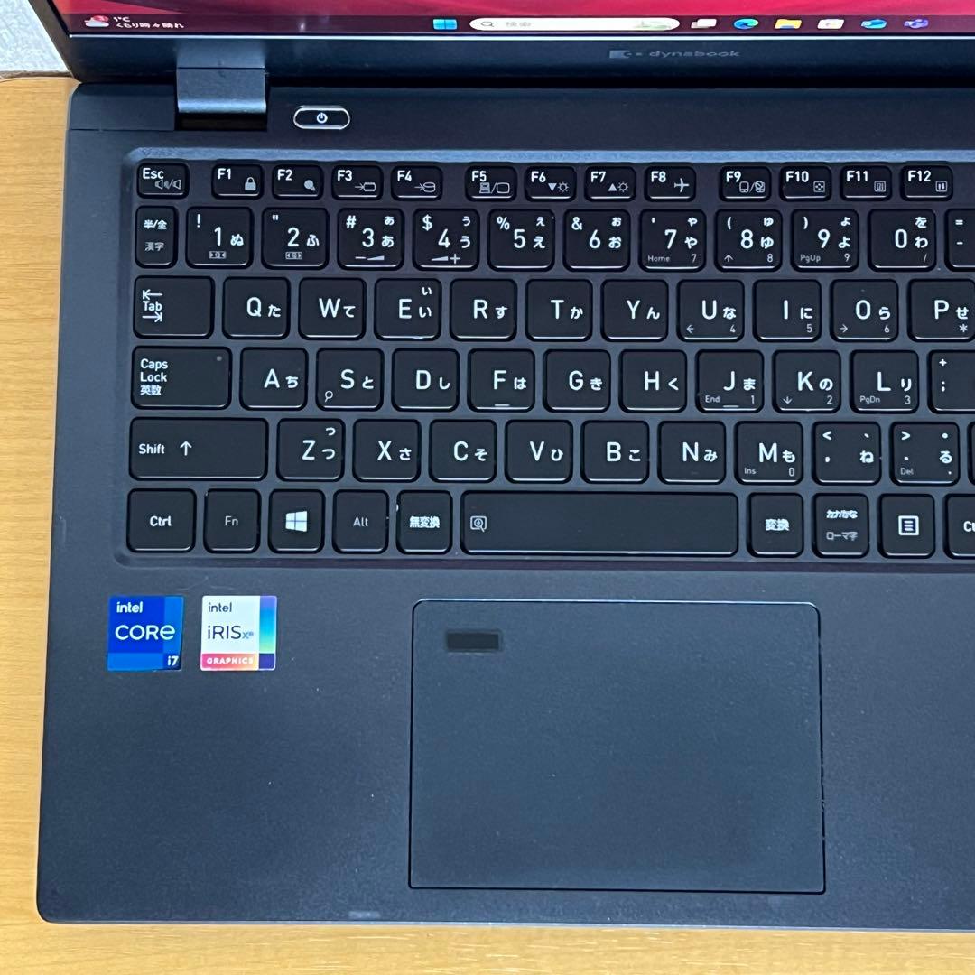 DYNABOOK G83/HR i7第11世代16GBメモリ512GB SSD