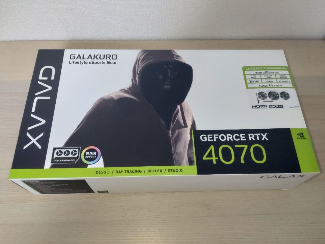 玄人志向 GeForce RTX 4070 搭載 グラフィックボード　白