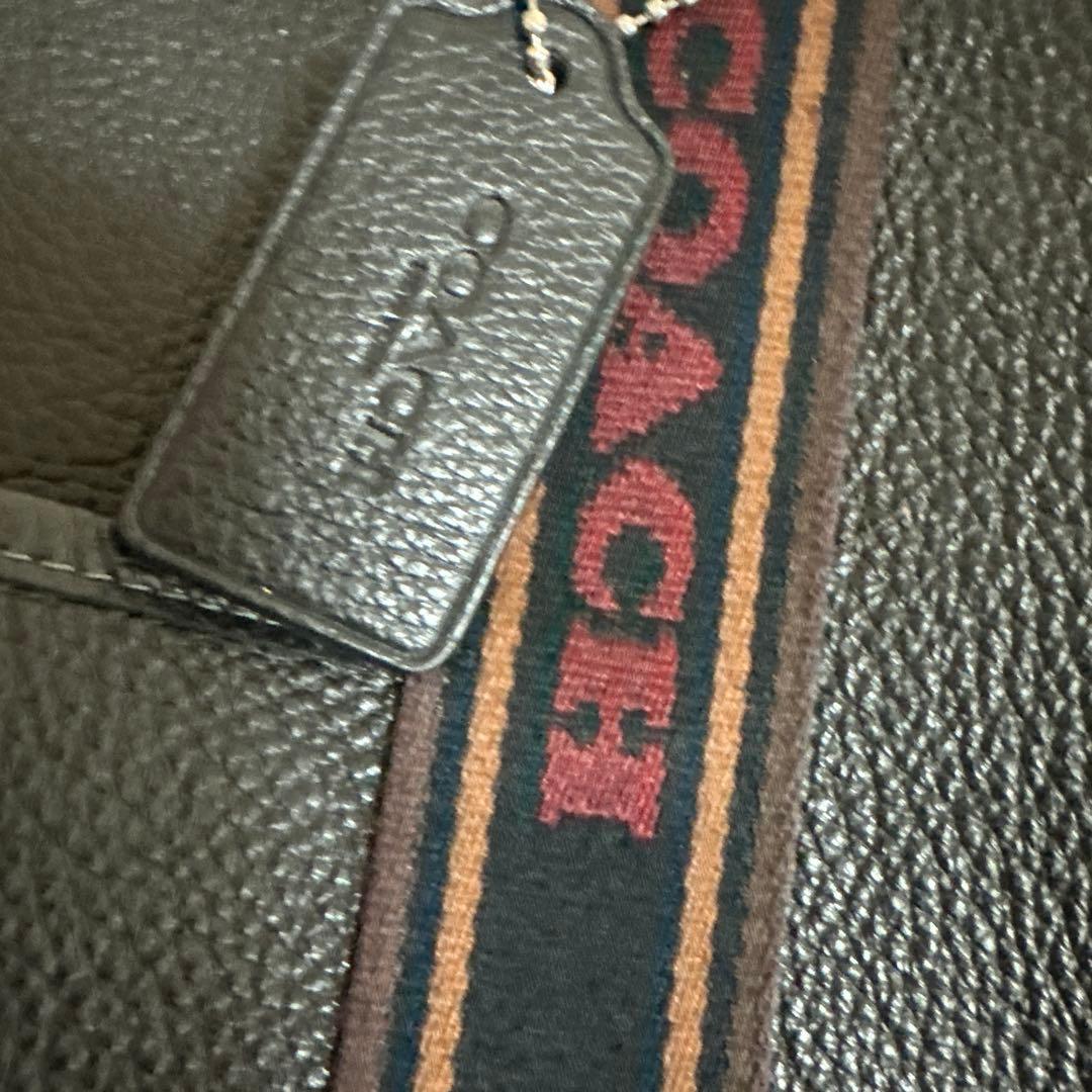 コーチのラージスミストート