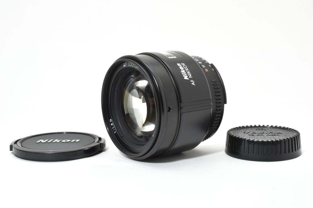 【人気の85mm 動作好調】ニコン AF 85mm F1.8D カメラ