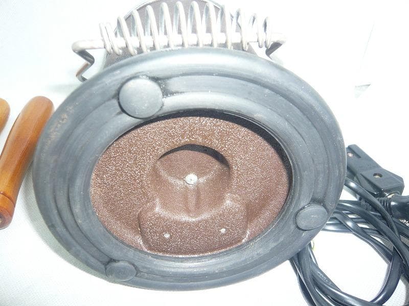 美品　タキイ　和裁電化鏝　和裁コテ　和裁こて　タキイ製　鏝２本付き