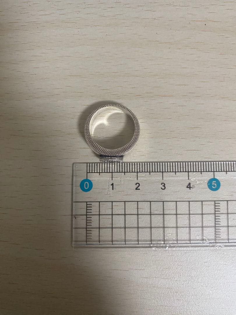 【最終値下】GUCCI ロゴ入りシルバーリング14号（指周約54.5mm）箱付き