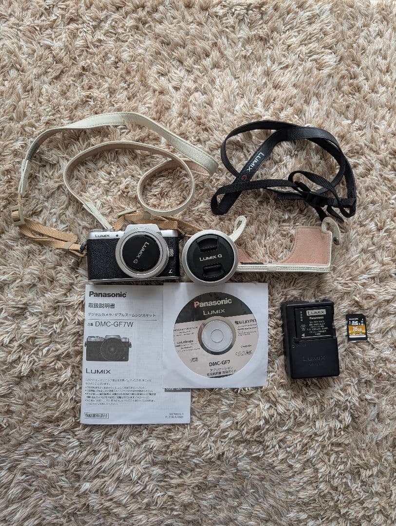 【レンズ有】Panasonic LUMIX DMC-GF7Wダブルレンズキット