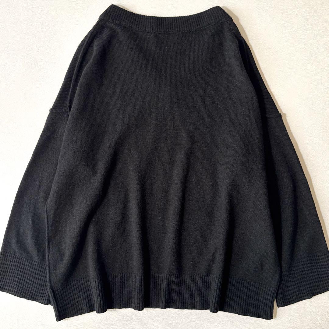 Plage Vネックニットプルオーバー　ウール　ブラック ゆったり