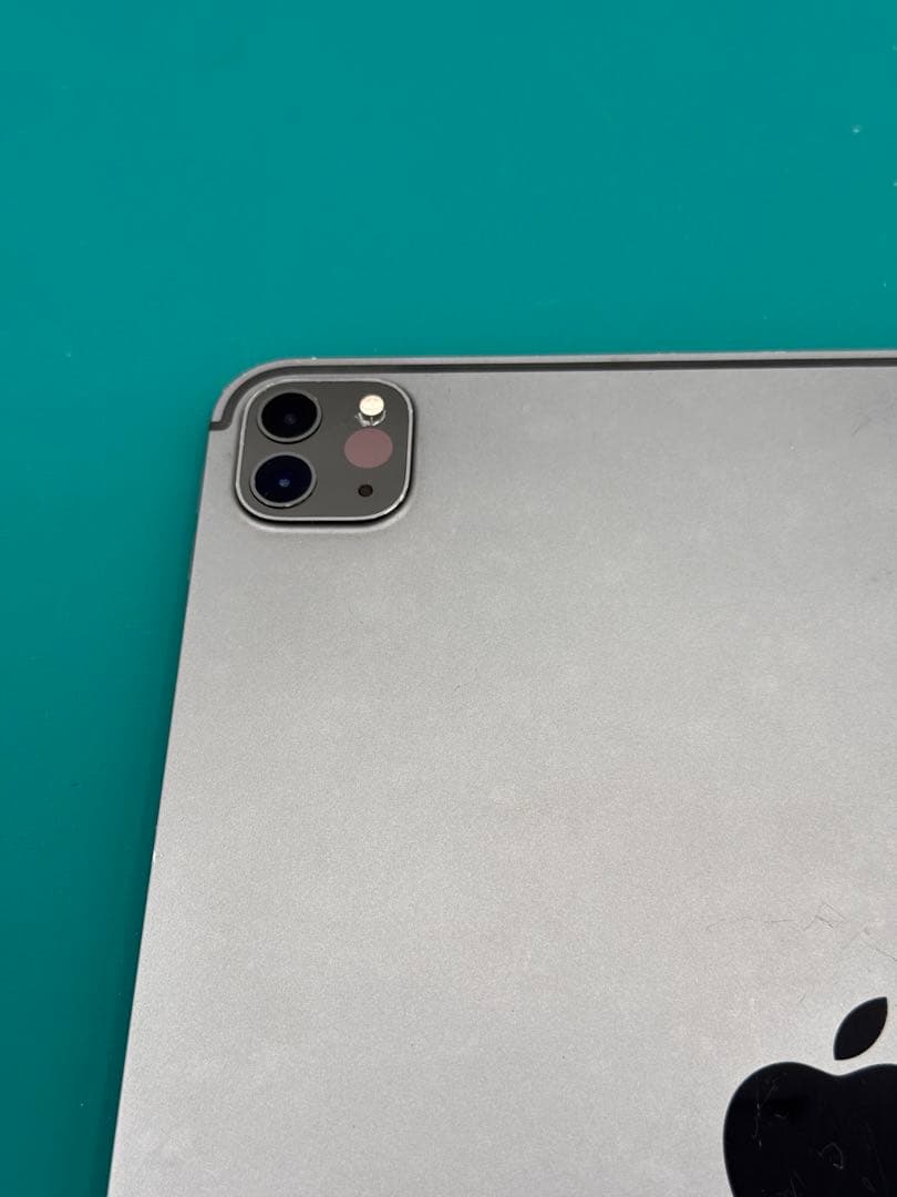 iPad pro 11インチ 第2世代 A2230 128GB