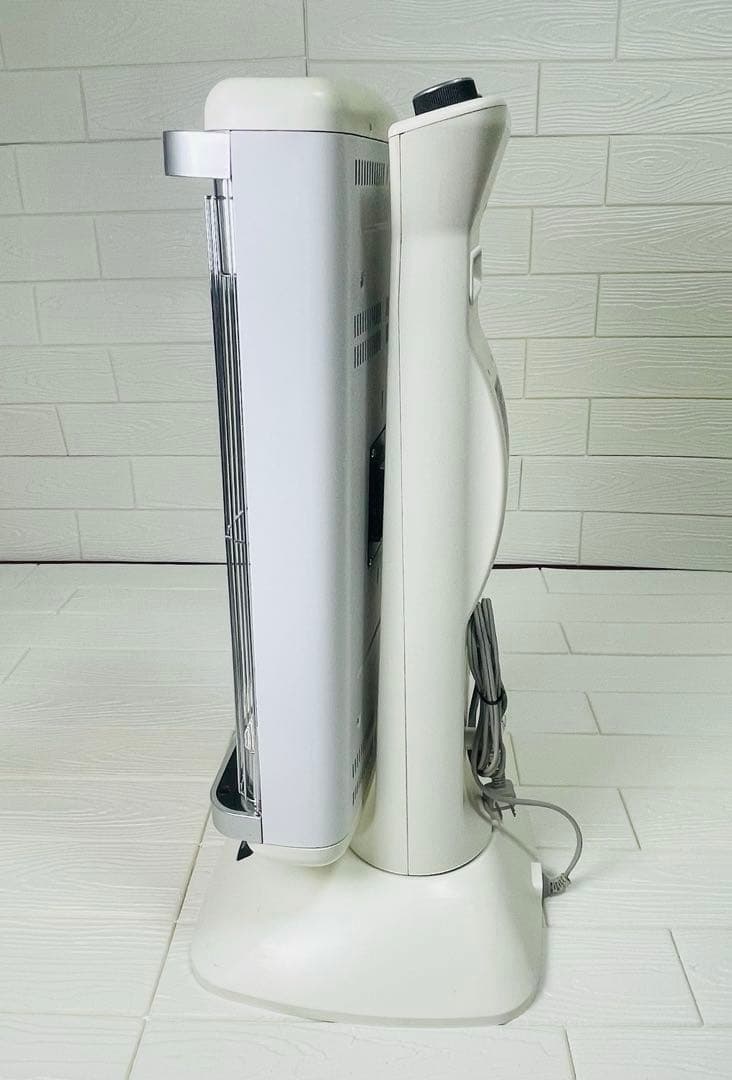 アラジン　遠赤外線　グラファイトヒーター AEH-2G10AJ 2021年製