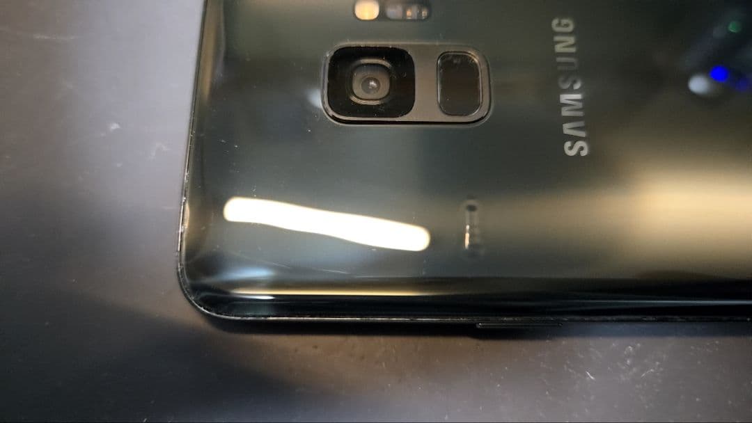 最終値下げ Galaxy S9 SM-G9600/DS 64GB 香港版