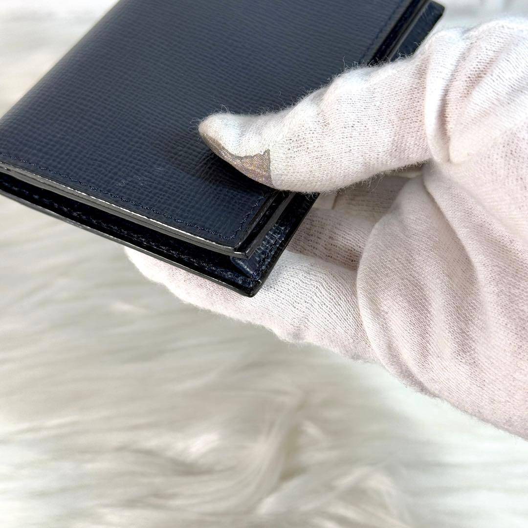 美品 ヴァレクストラ 名刺ケース カードケース ブラック レザー 名刺入れ 黒